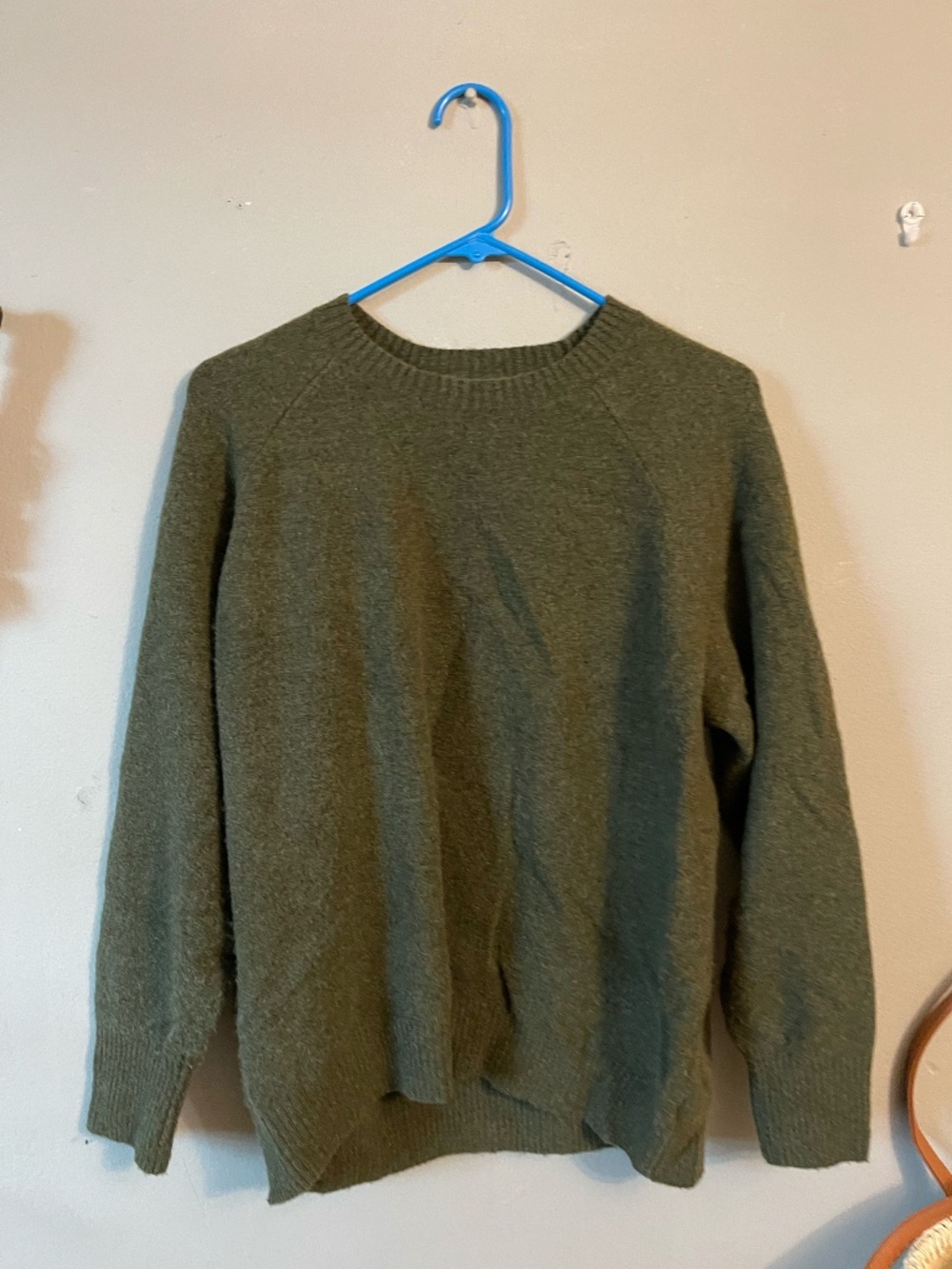 Old navy olive green sweater